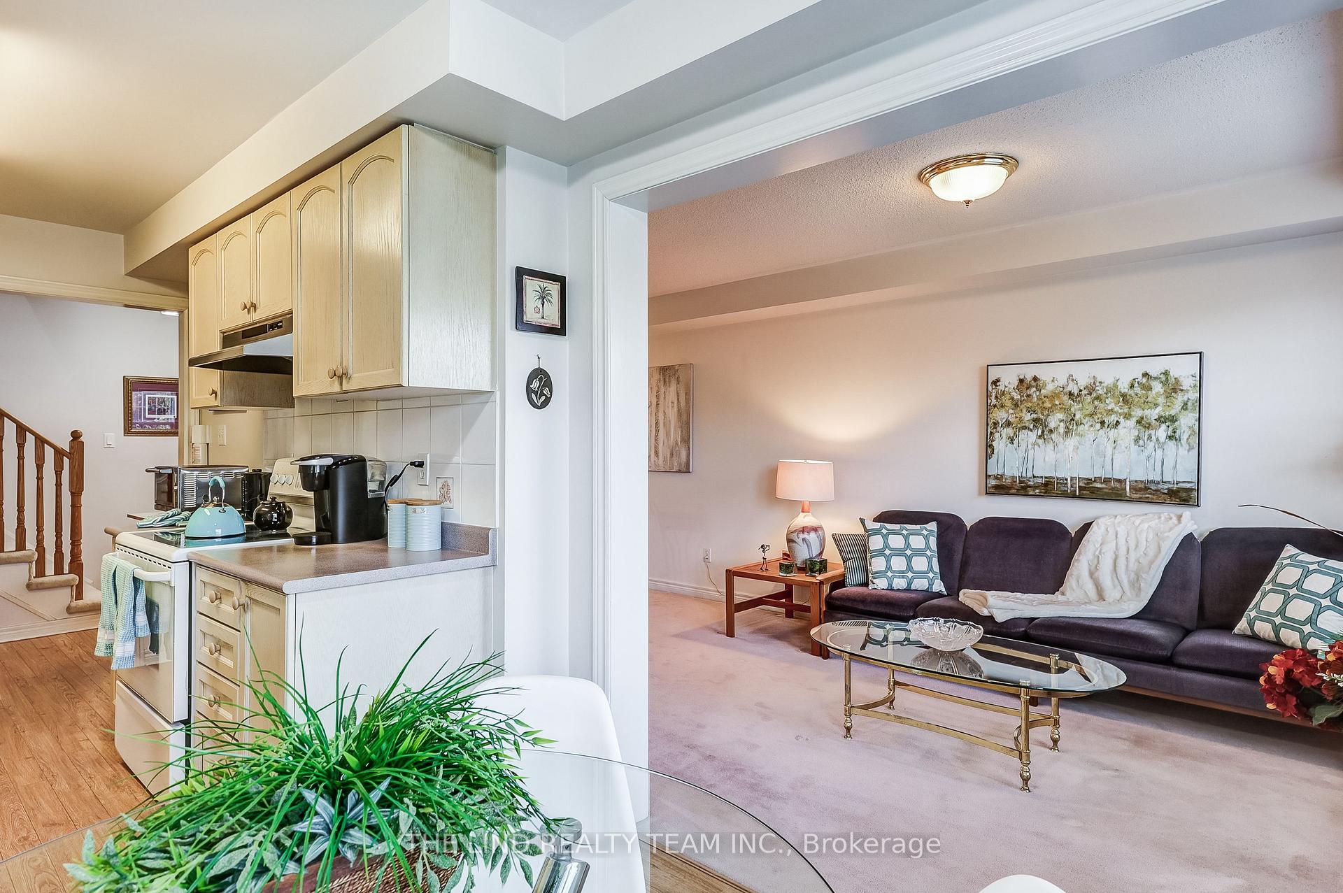Photo 14 of 20 Hawtin Lane, Aurora, Aurora Grove — HOMEH
