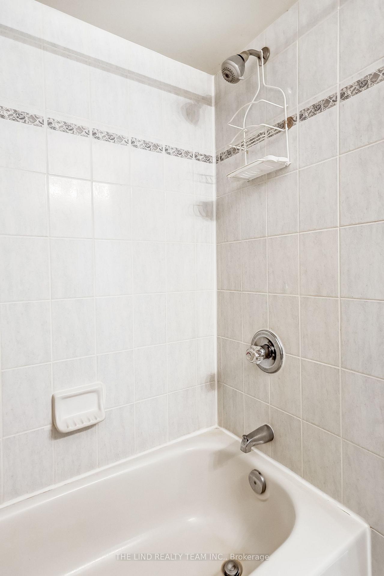 Photo 29 of 20 Hawtin Lane, Aurora, Aurora Grove — HOMEH
