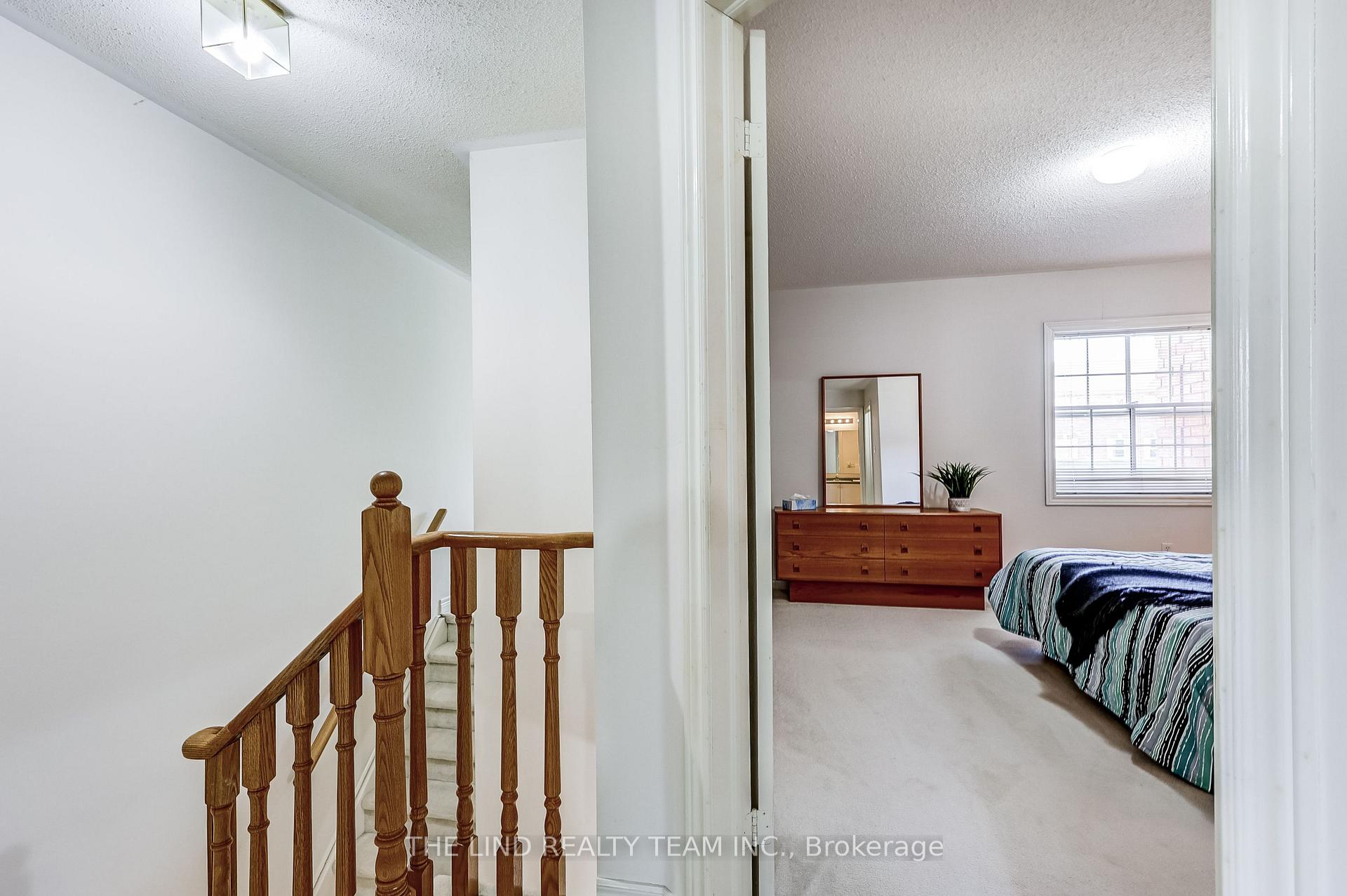 Photo 30 of 20 Hawtin Lane, Aurora, Aurora Grove — HOMEH