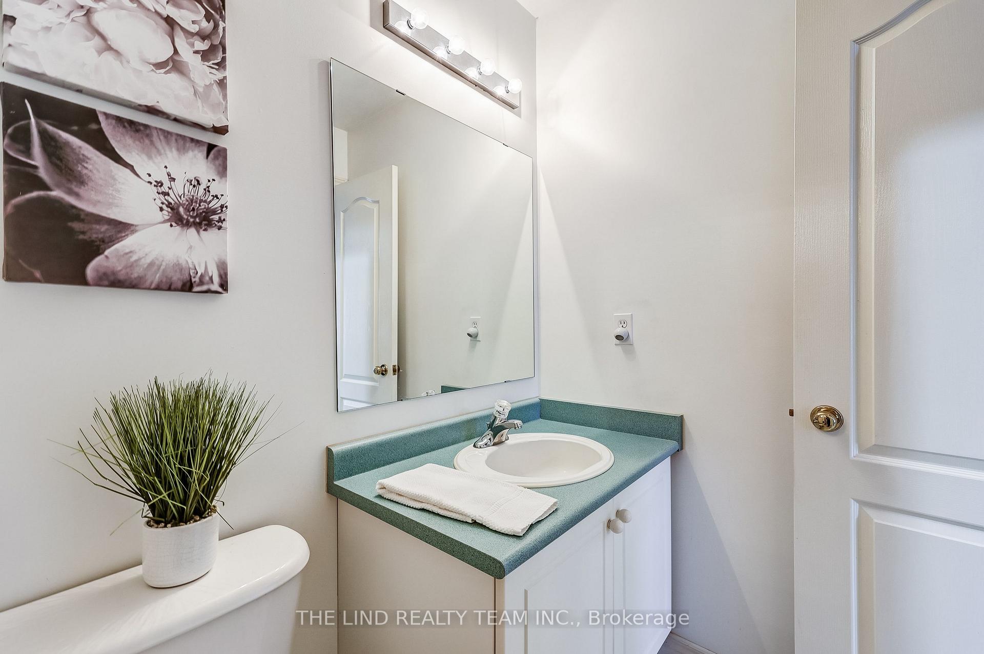 Photo 36 of 20 Hawtin Lane, Aurora, Aurora Grove — HOMEH