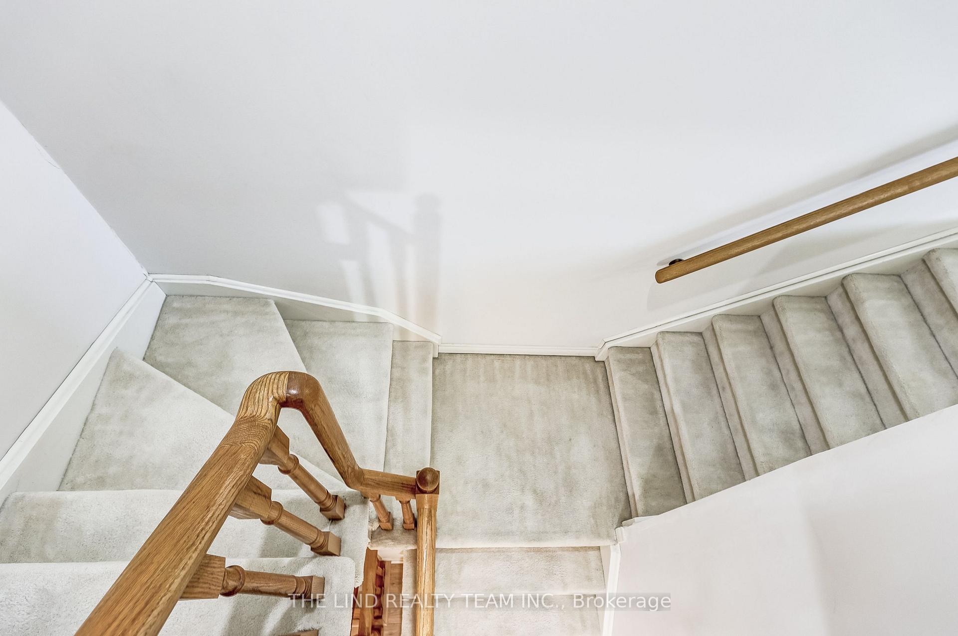 Photo 35 of 20 Hawtin Lane, Aurora, Aurora Grove — HOMEH