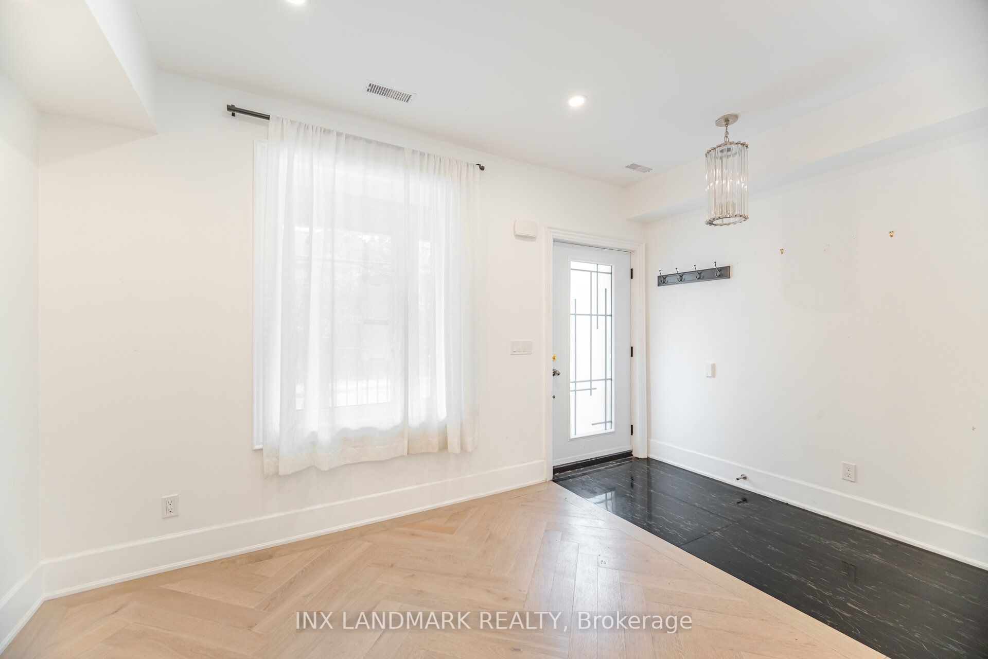 Photo 56 of 629 Shaw Street, Toronto, Palmerston-Little Italy — HOMEH