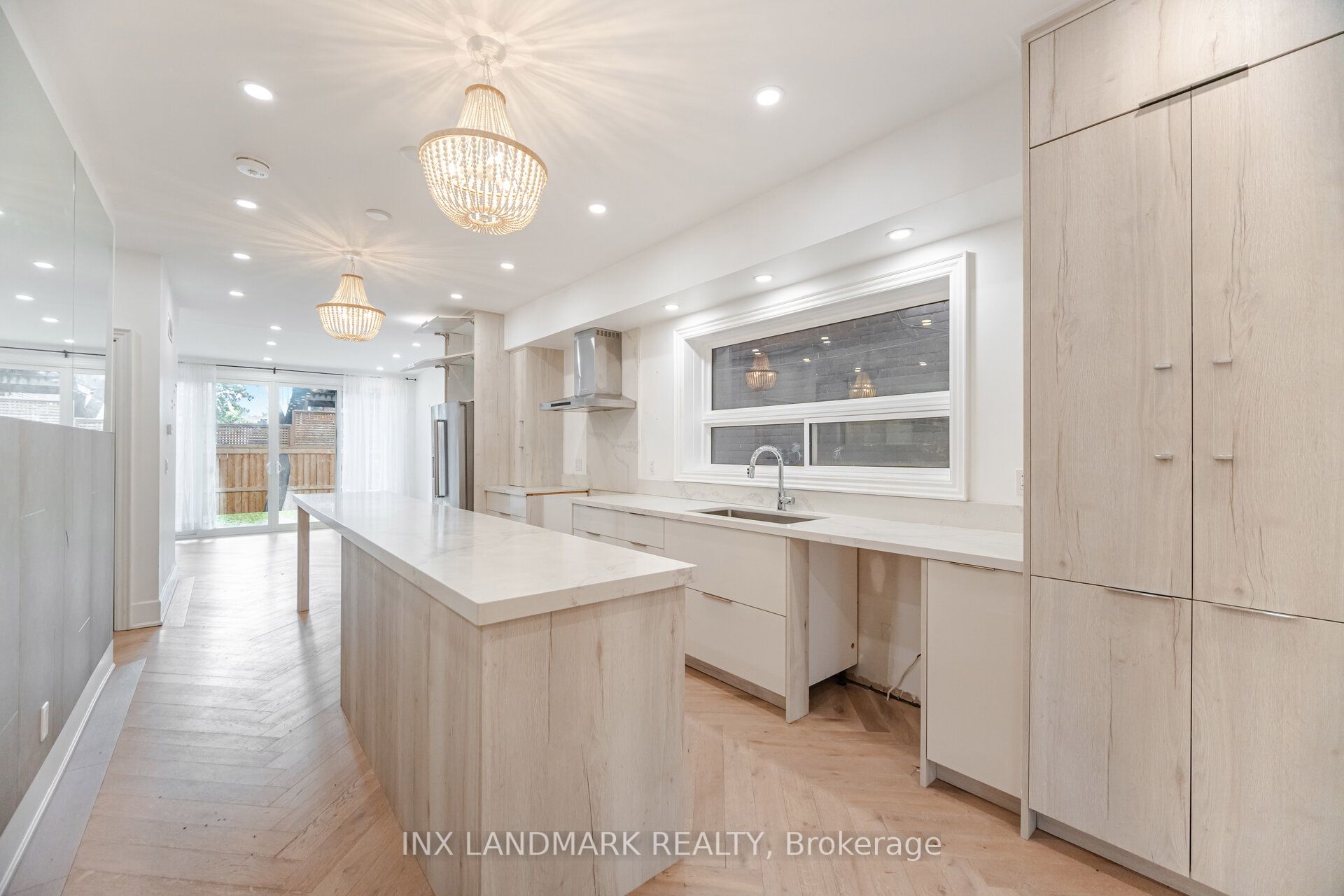 Photo 62 of 629 Shaw Street, Toronto, Palmerston-Little Italy — HOMEH