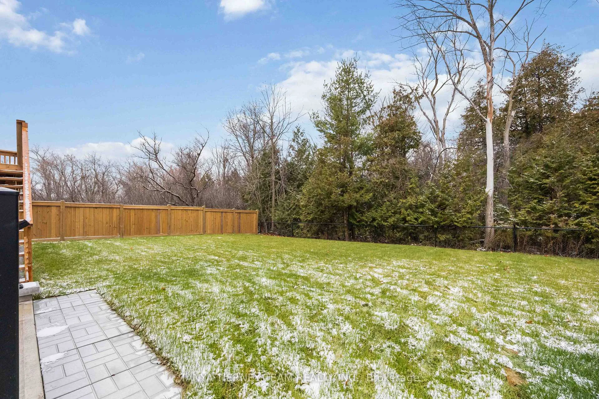 Photo 49 of 50 Carnwith Drive W, Whitby, Brooklin — HOMEH