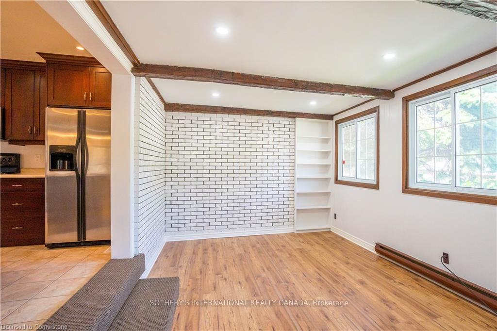 Photo 7 of 79 Ellis Crescent S, Waterloo, Uptown Waterloo — HOMEH