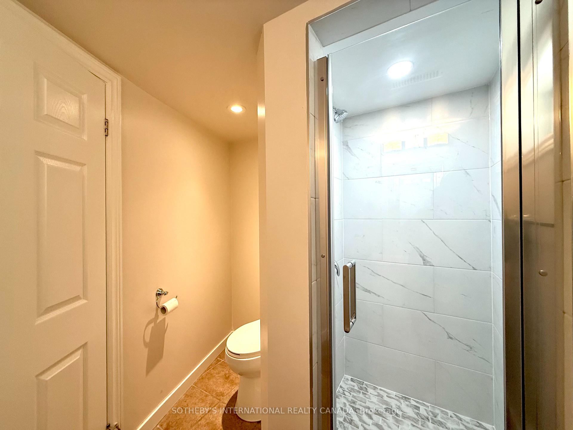 Photo 24 of 79 Ellis Crescent S, Waterloo, Uptown Waterloo — HOMEH