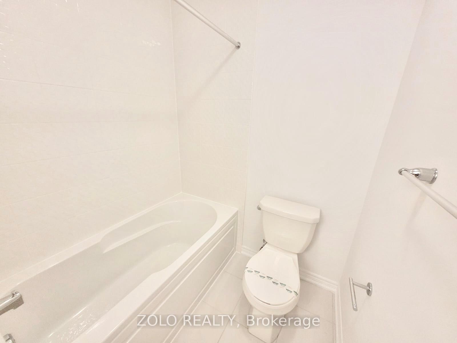 Photo 25 of 7 Sorbara Way, Whitby, Brooklin — HOMEH