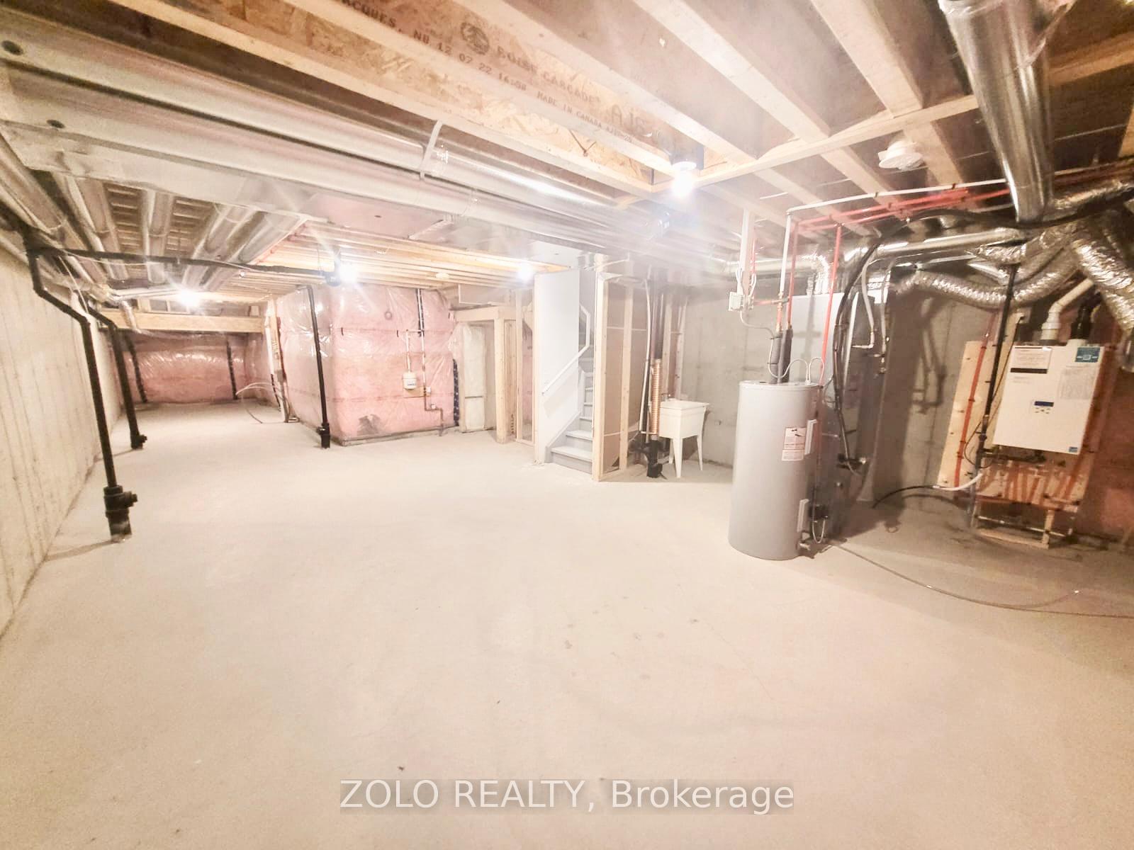 Photo 32 of 7 Sorbara Way, Whitby, Brooklin — HOMEH