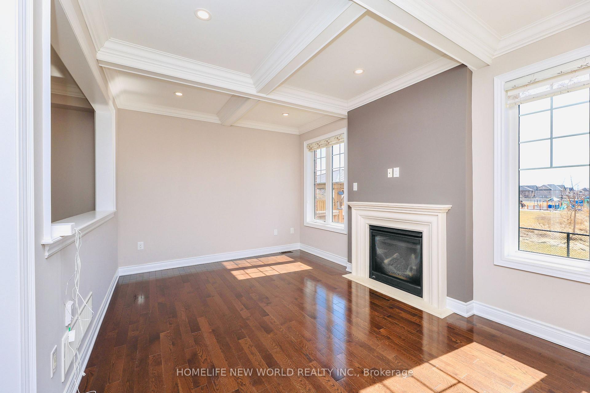 Photo 13 of 77 Cranbrook Crescent, Vaughan, Kleinburg — HOMEH