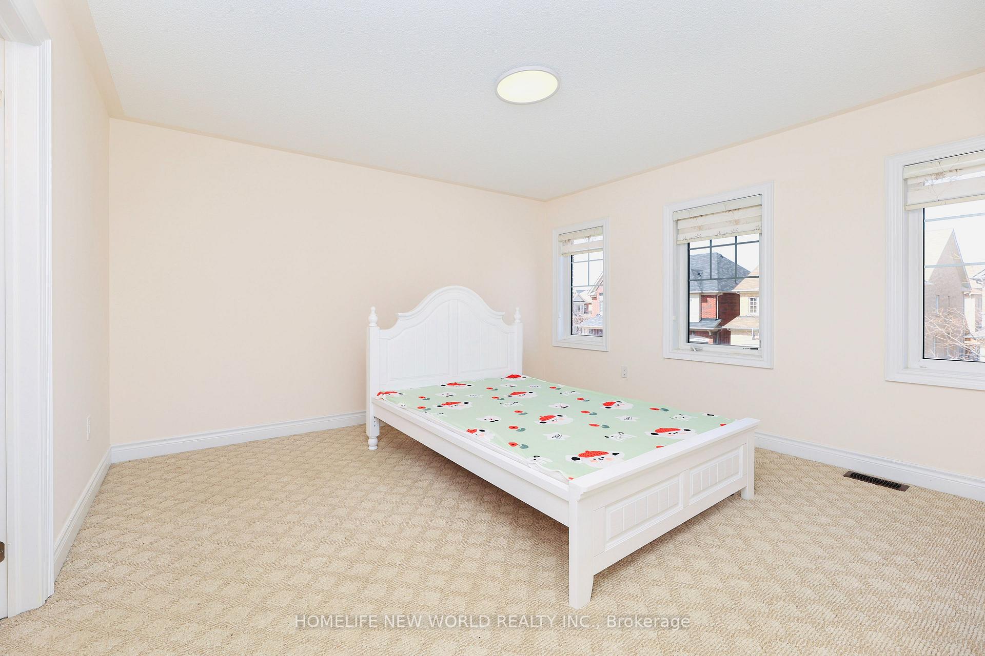 Photo 17 of 77 Cranbrook Crescent, Vaughan, Kleinburg — HOMEH