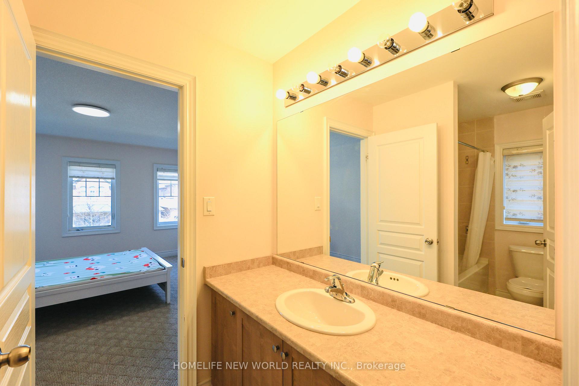 Photo 24 of 77 Cranbrook Crescent, Vaughan, Kleinburg — HOMEH
