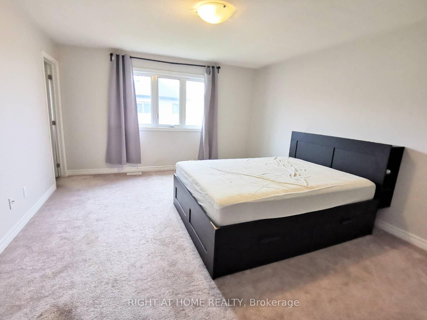 Photo 15 of 2452 Waterlilly Way, Ottawa, Barrhaven - Heritage Park — HOMEH
