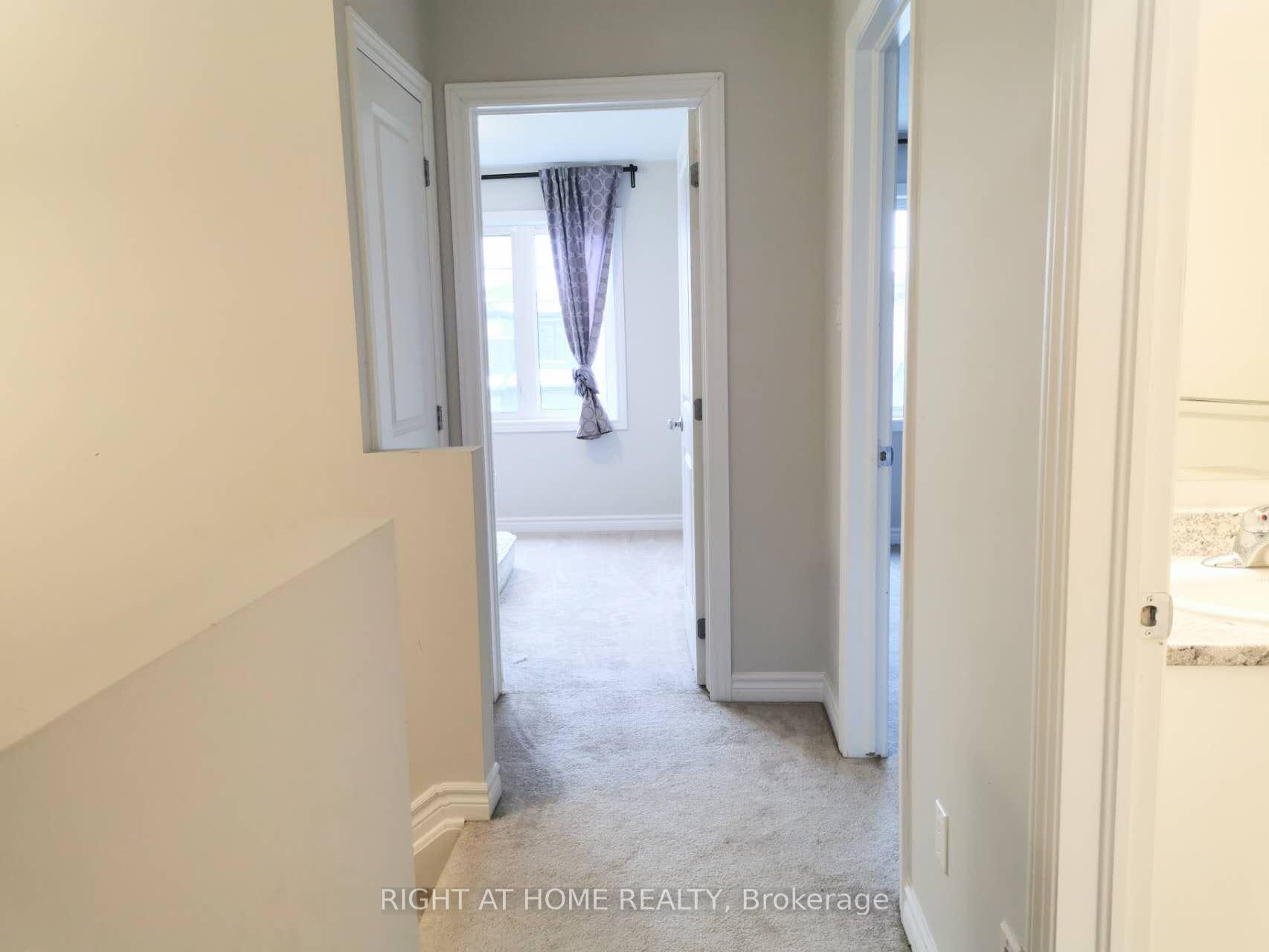 Photo 14 of 2452 Waterlilly Way, Ottawa, Barrhaven - Heritage Park — HOMEH