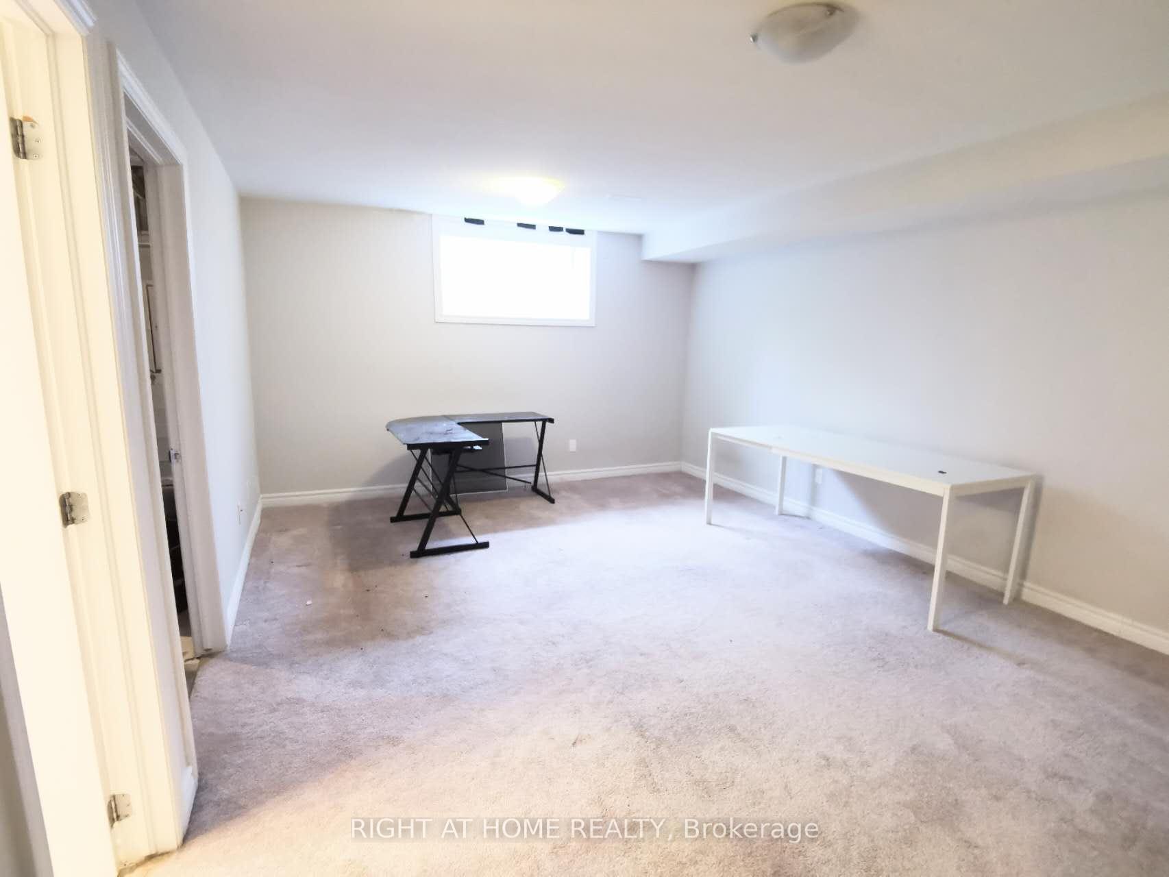 Photo 20 of 2452 Waterlilly Way, Ottawa, Barrhaven - Heritage Park — HOMEH