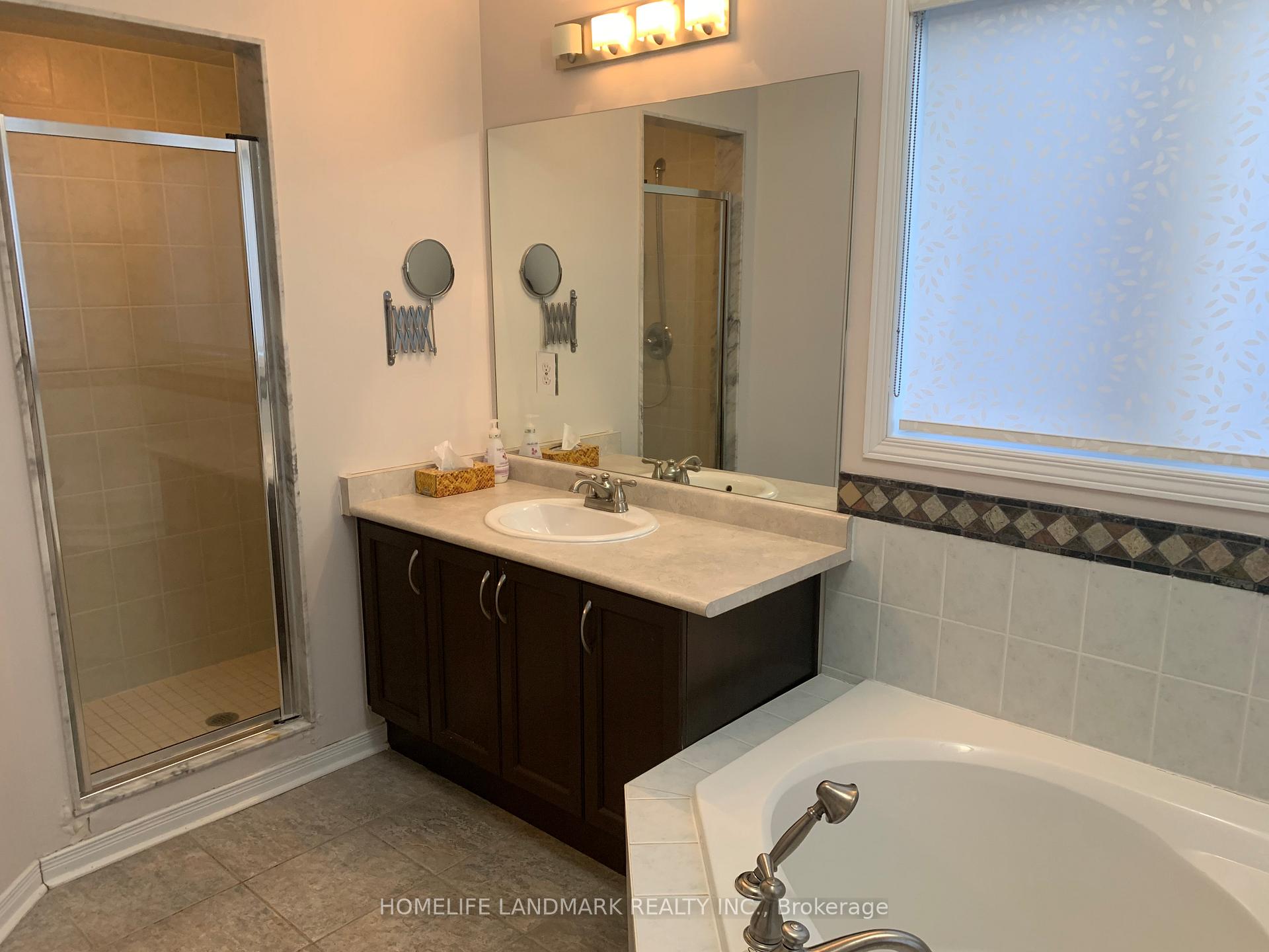 Photo 13 of 117 Catalpa Crescent, Vaughan, Patterson — HOMEH