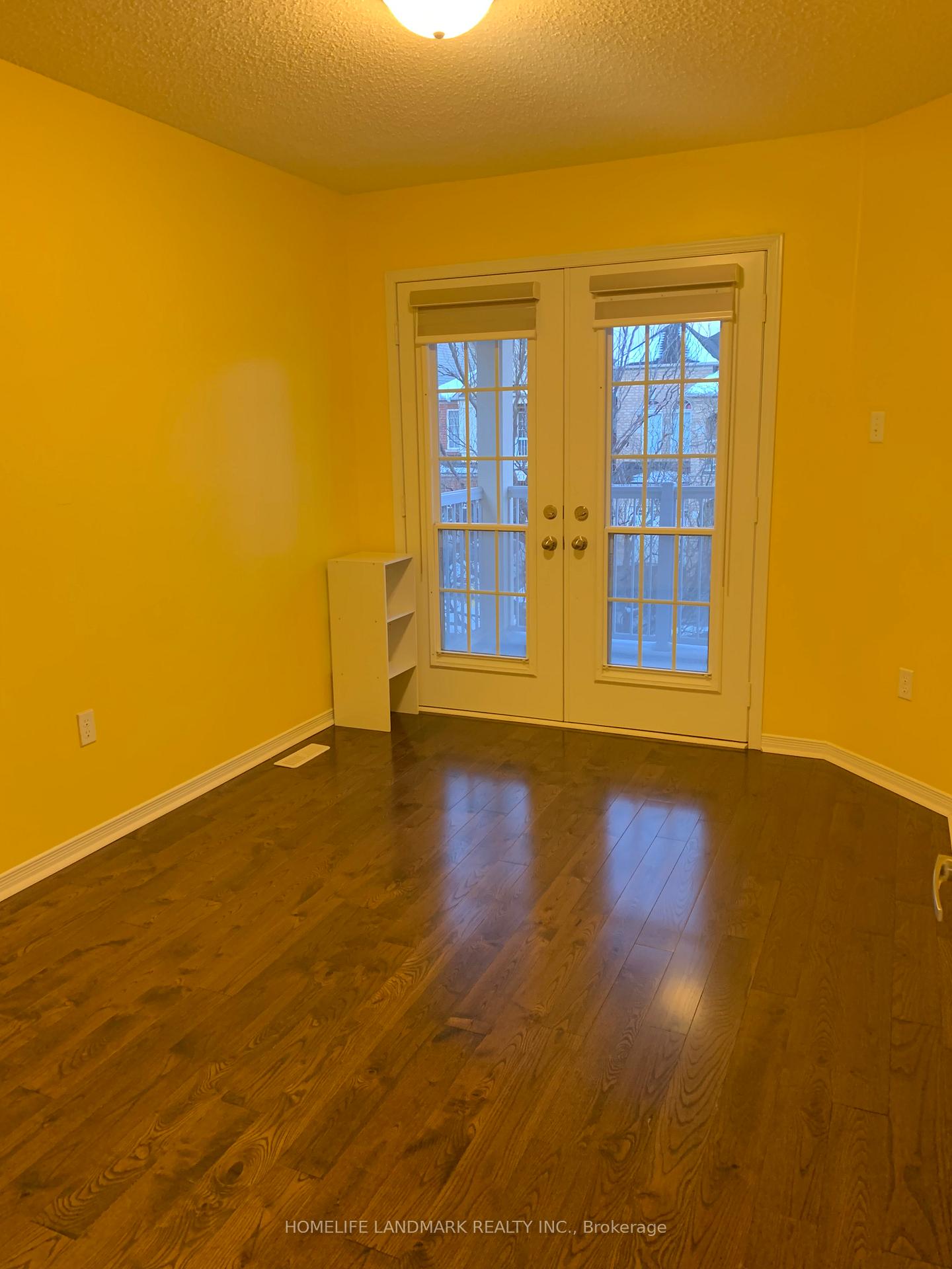 Photo 15 of 117 Catalpa Crescent, Vaughan, Patterson — HOMEH