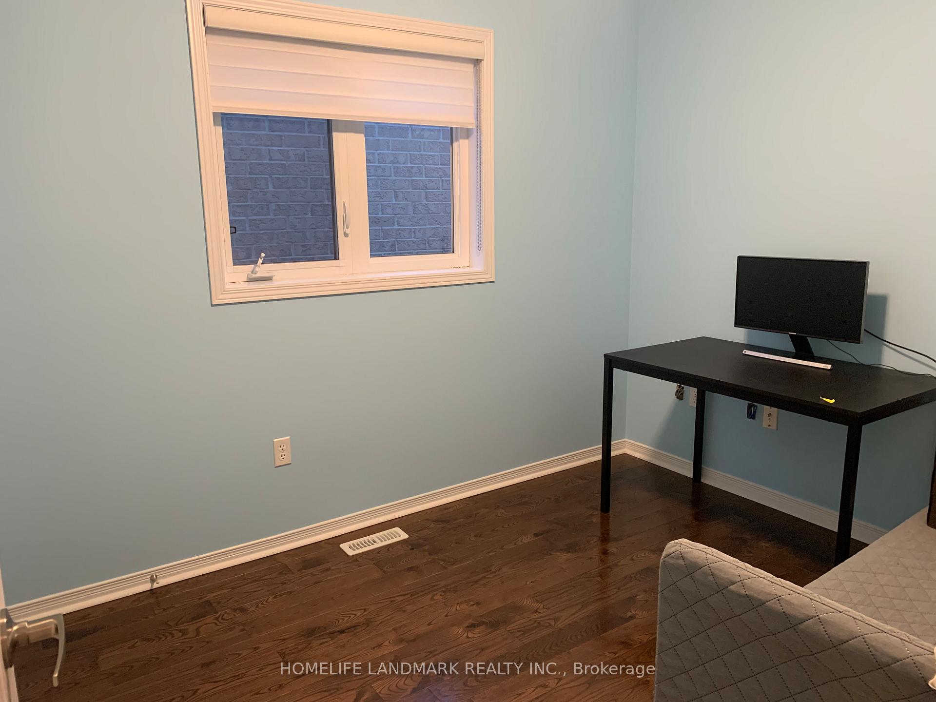Photo 16 of 117 Catalpa Crescent, Vaughan, Patterson — HOMEH