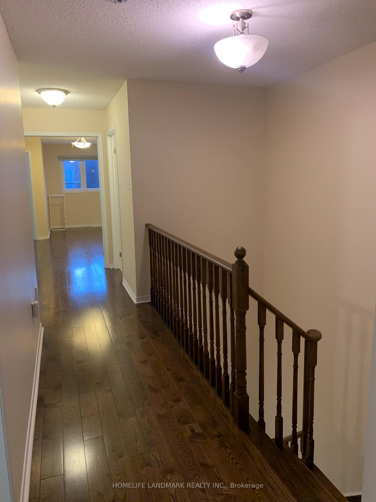 Photo 19 of 117 Catalpa Crescent, Vaughan, Patterson — HOMEH