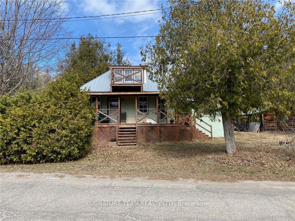 Front of 1746 Mill Street