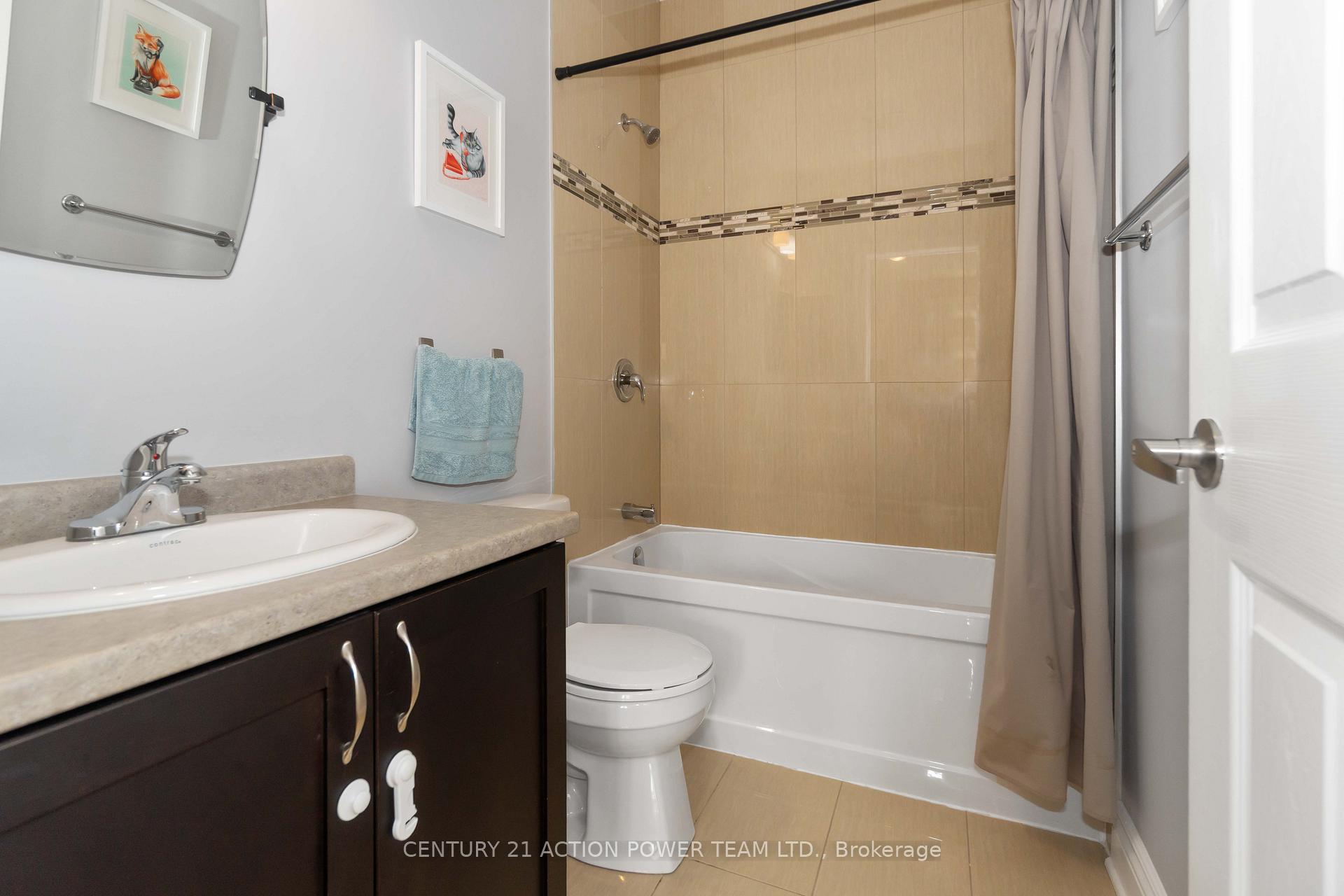 Photo 23 of 77 Desmond Trudeau Drive, Arnprior — HOMEH