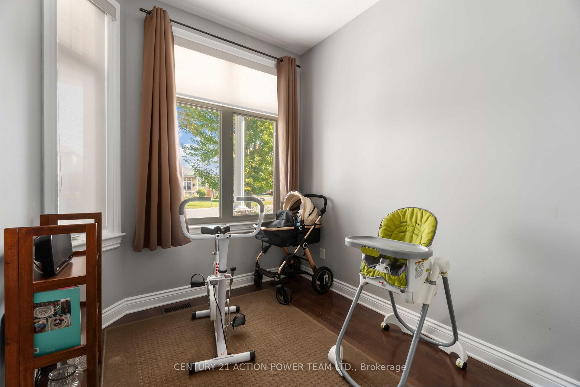 Photo 24 of 77 Desmond Trudeau Drive, Arnprior — HOMEH
