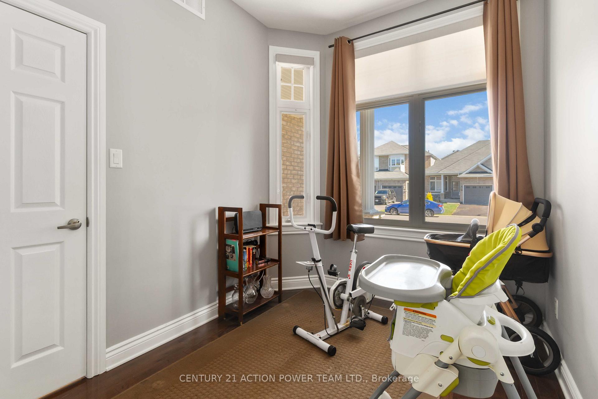 Photo 26 of 77 Desmond Trudeau Drive, Arnprior — HOMEH
