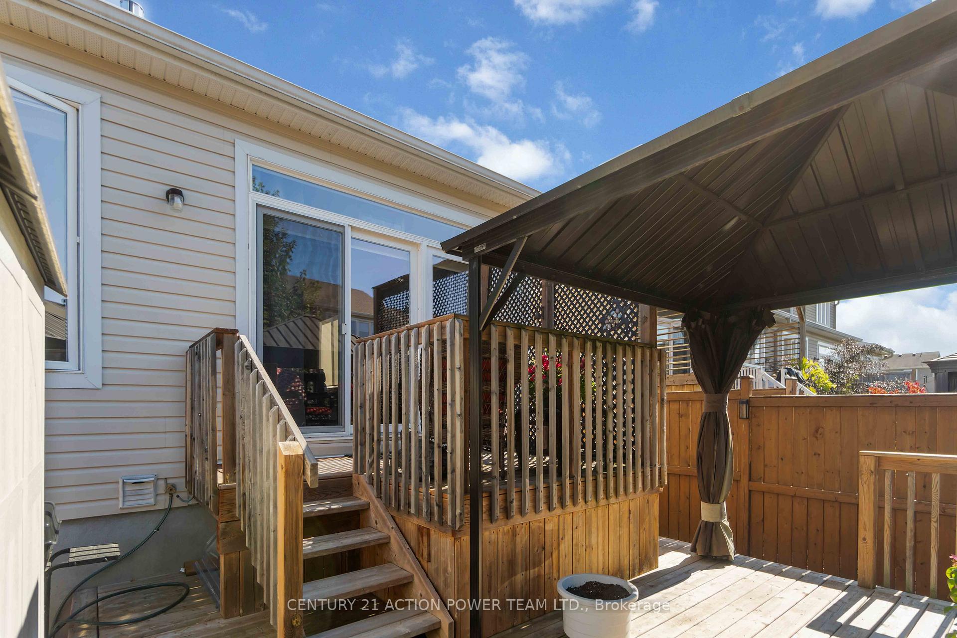 Photo 42 of 77 Desmond Trudeau Drive, Arnprior — HOMEH