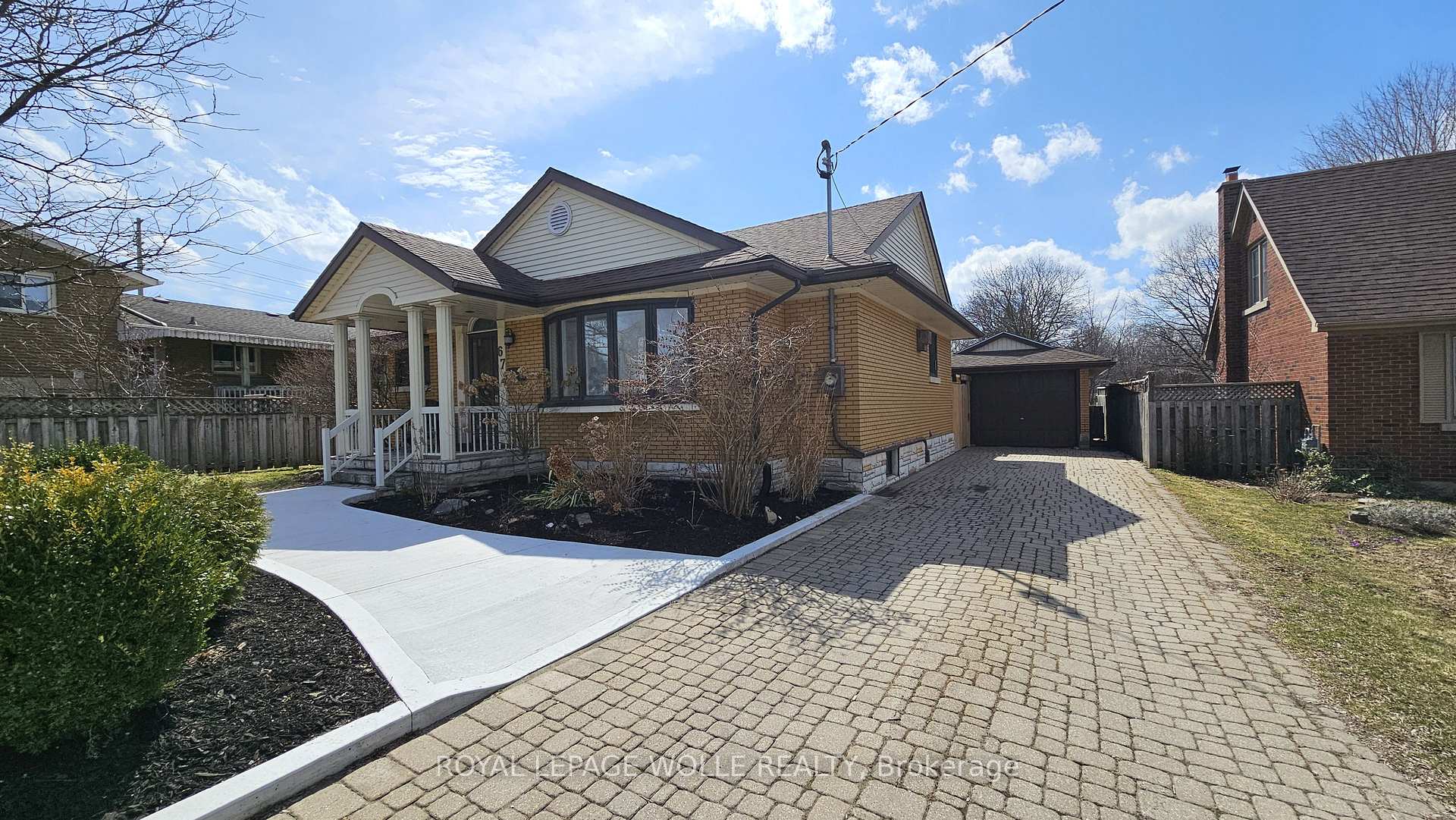 Photo 2 of 67 Weber Street S, Waterloo — HOMEH