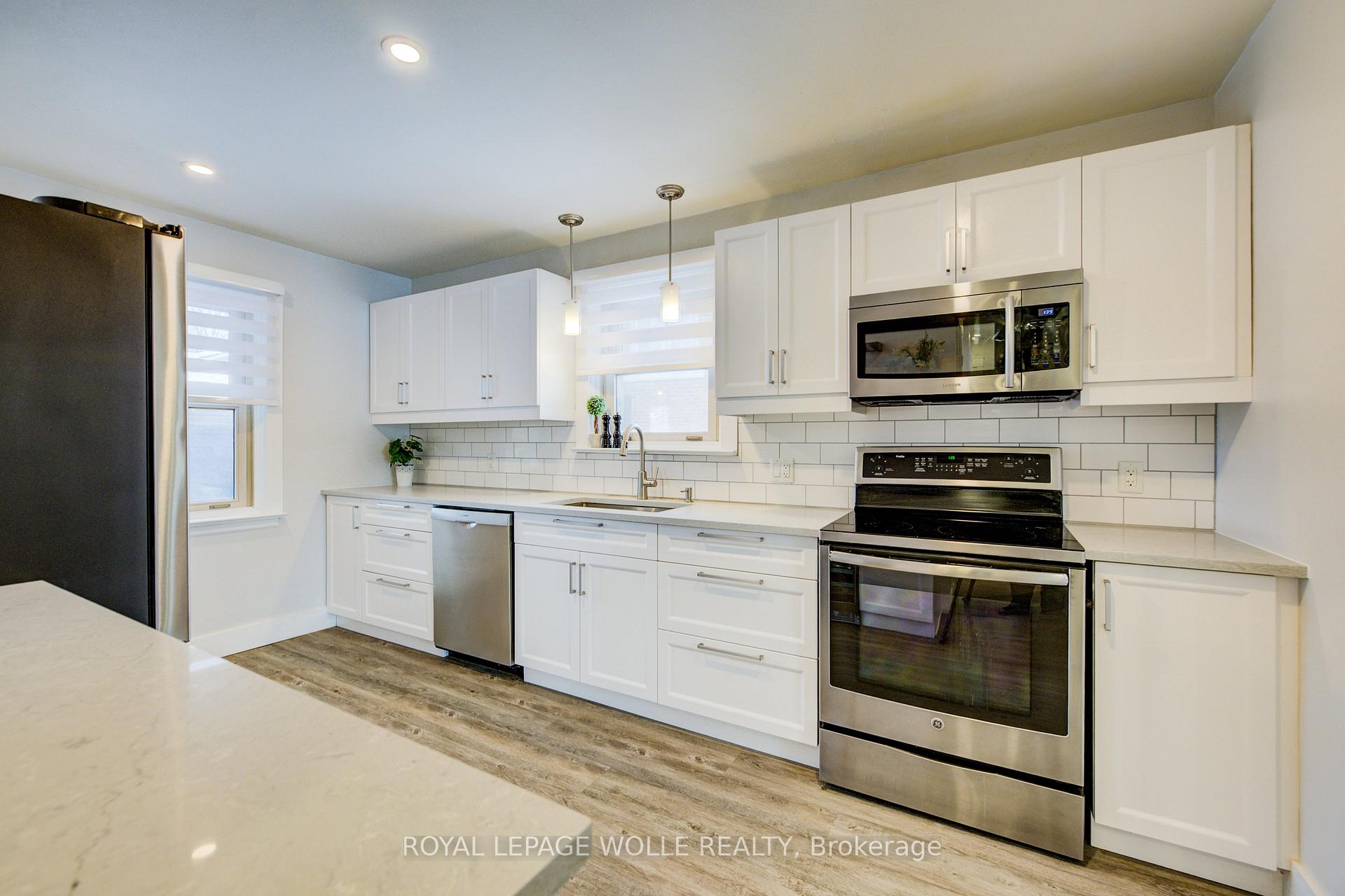 Photo 11 of 67 Weber Street S, Waterloo — HOMEH