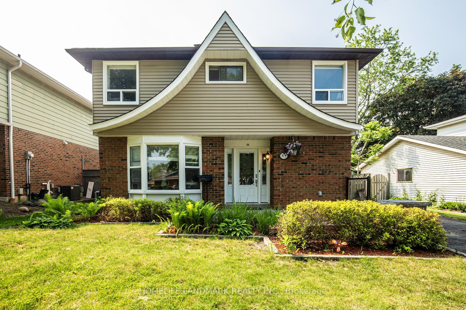 Photo 2 of 915 Harding Street, Whitby, Downtown Whitby — HOMEH