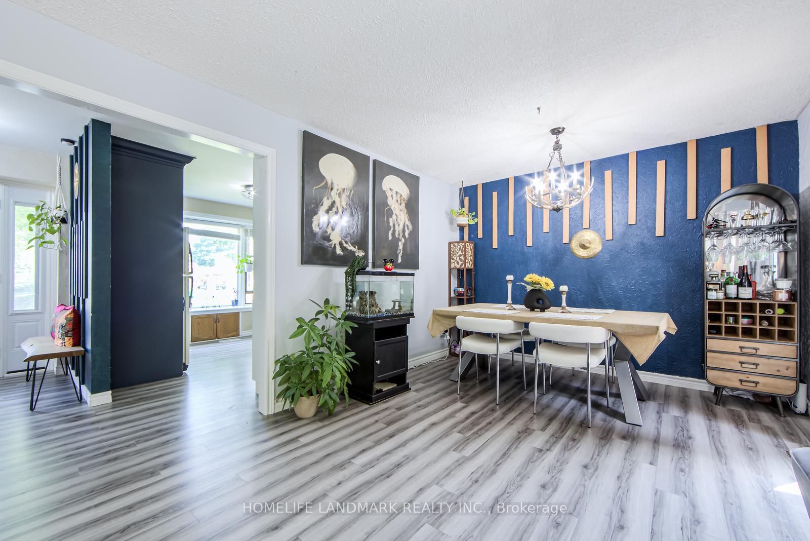Photo 10 of 915 Harding Street, Whitby, Downtown Whitby — HOMEH