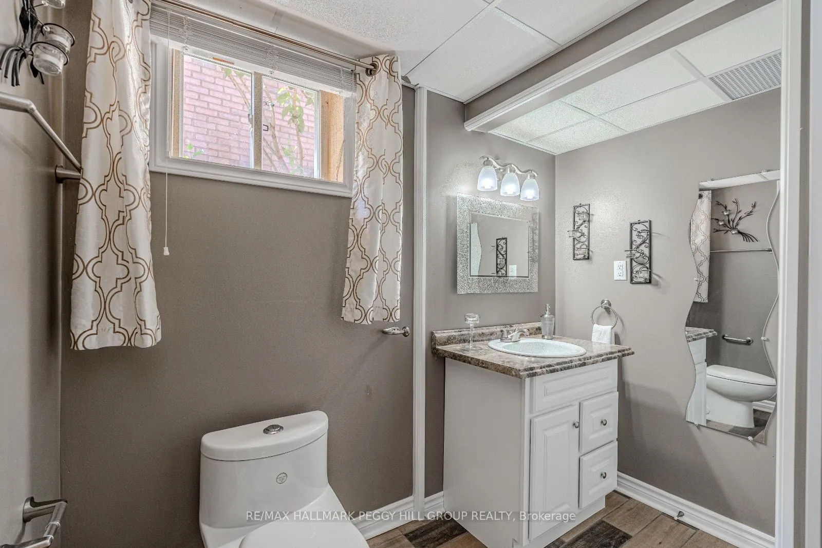 Photo 18 of 68 Coughlin Road, Barrie, Holly — HOMEH