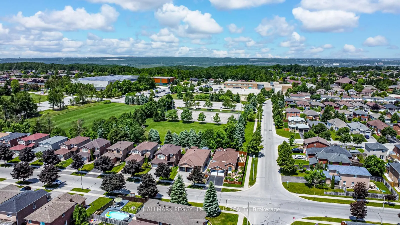Photo 27 of 68 Coughlin Road, Barrie, Holly — HOMEH