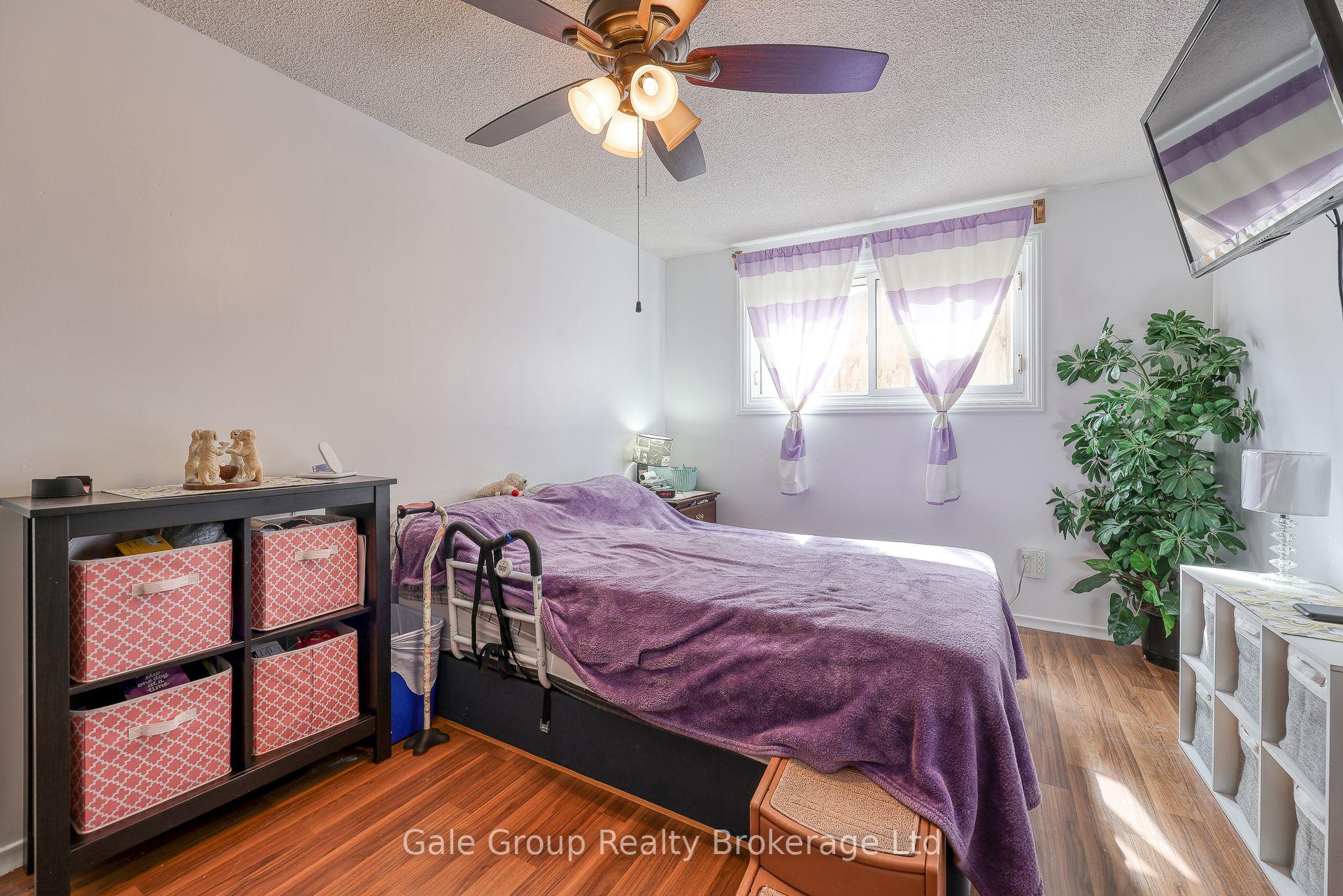 Photo 16 of 235 Huntingdon Crescent, Waterloo — HOMEH