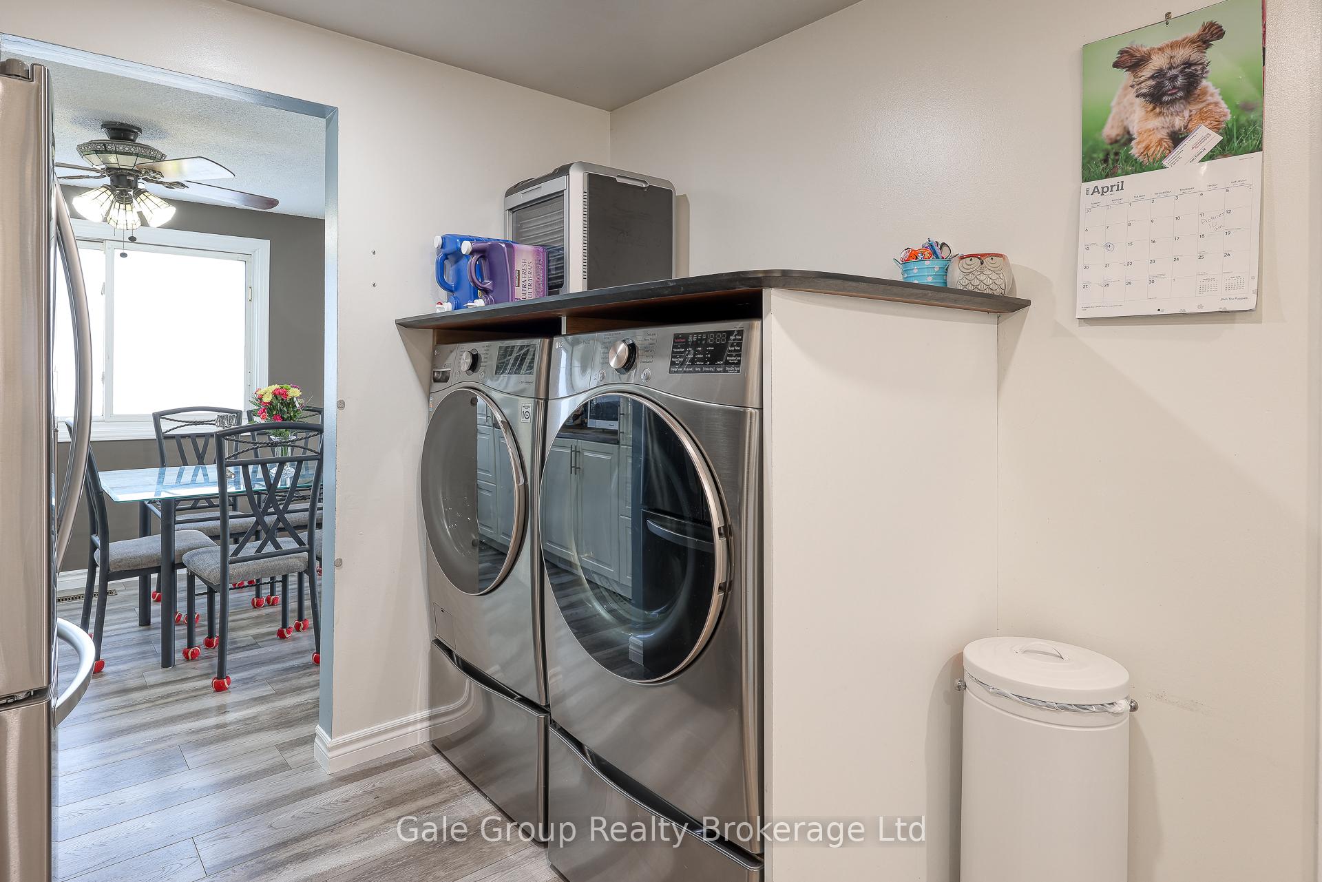 Photo 20 of 235 Huntingdon Crescent, Waterloo — HOMEH