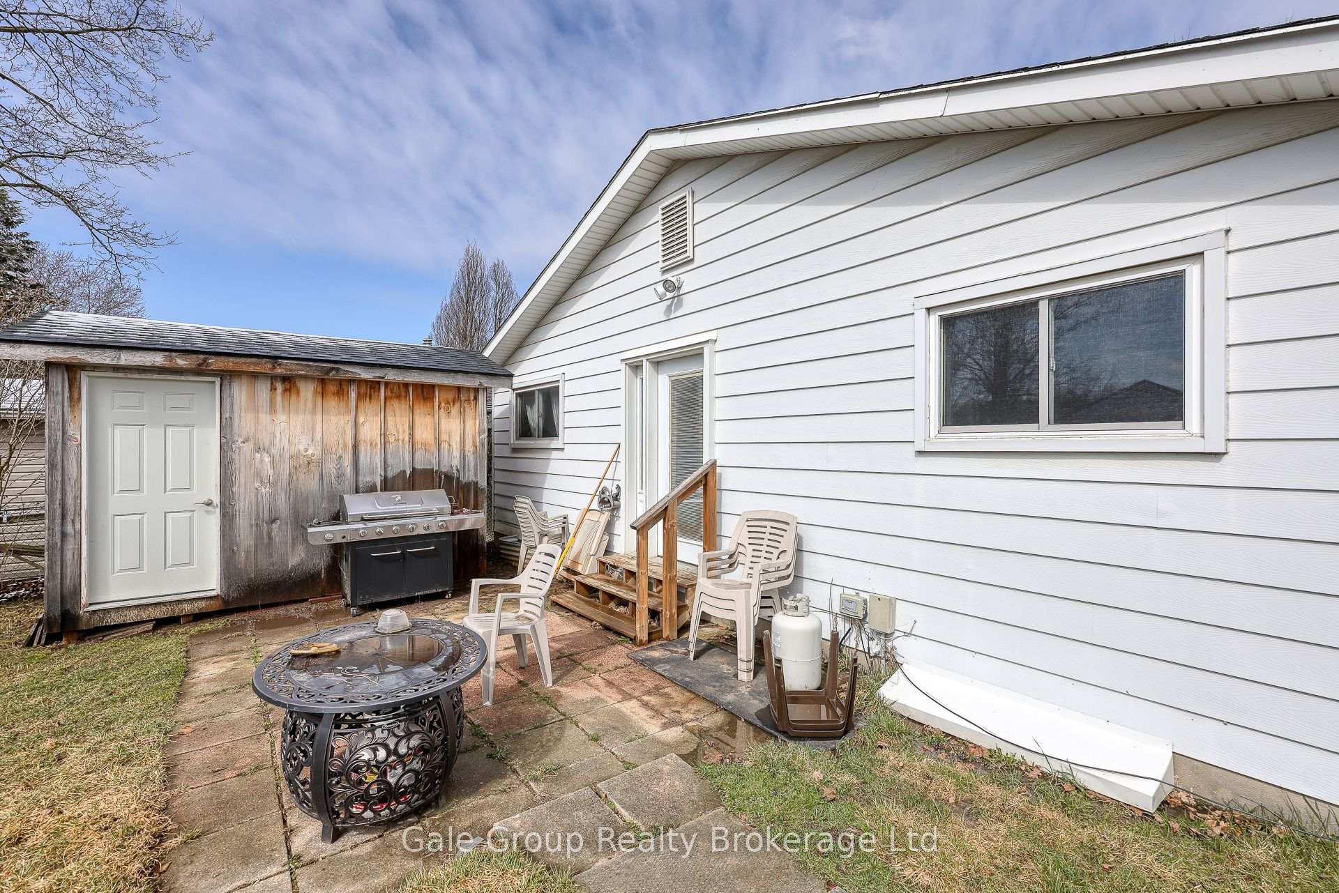 Photo 30 of 235 Huntingdon Crescent, Waterloo — HOMEH