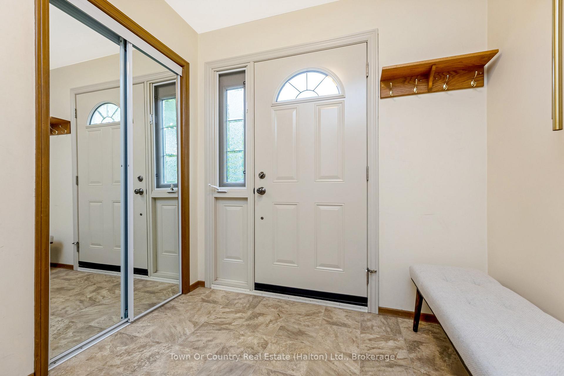 Photo 7 of 370 Roselawn Place, Waterloo — HOMEH