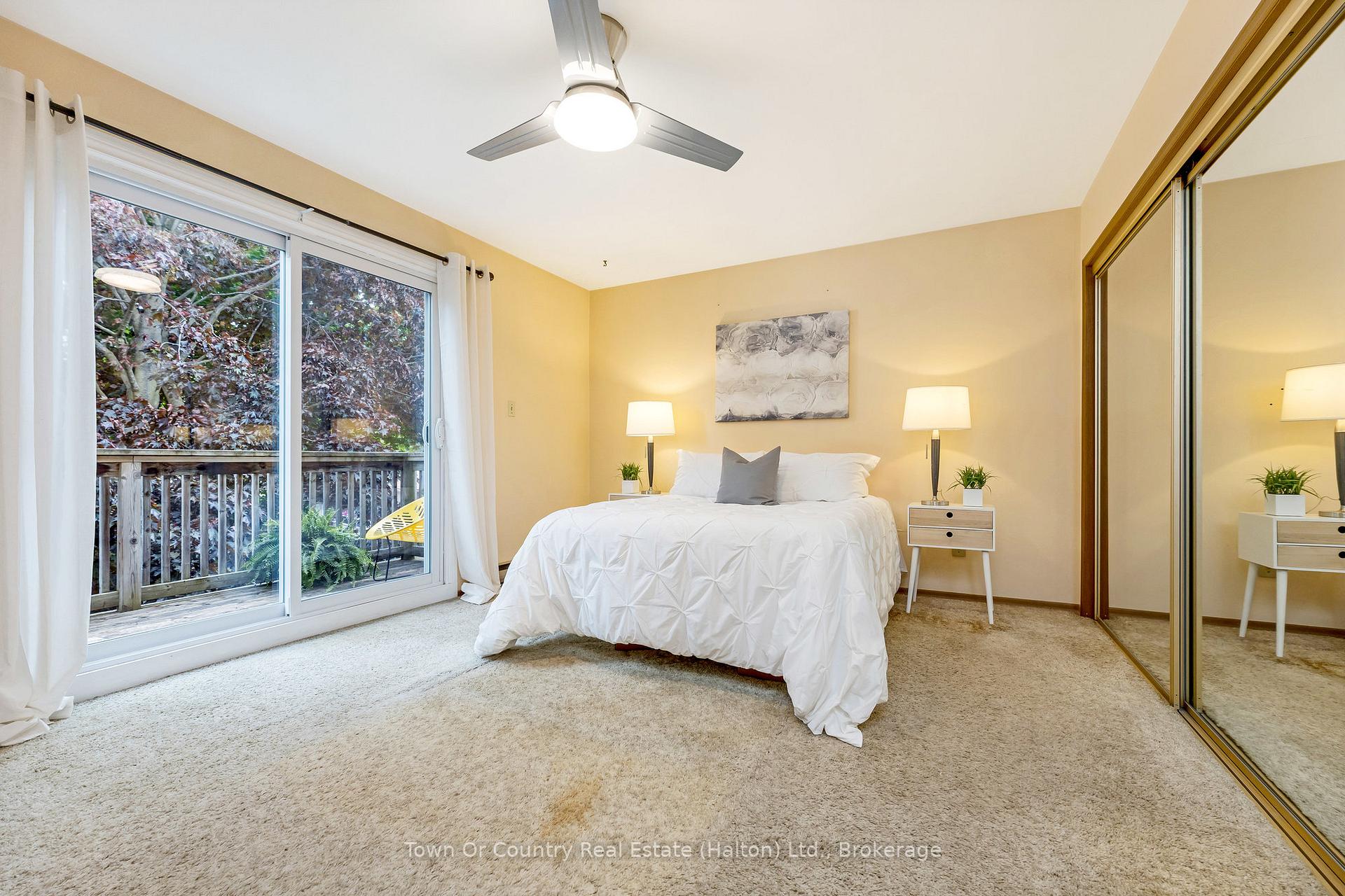 Photo 14 of 370 Roselawn Place, Waterloo — HOMEH
