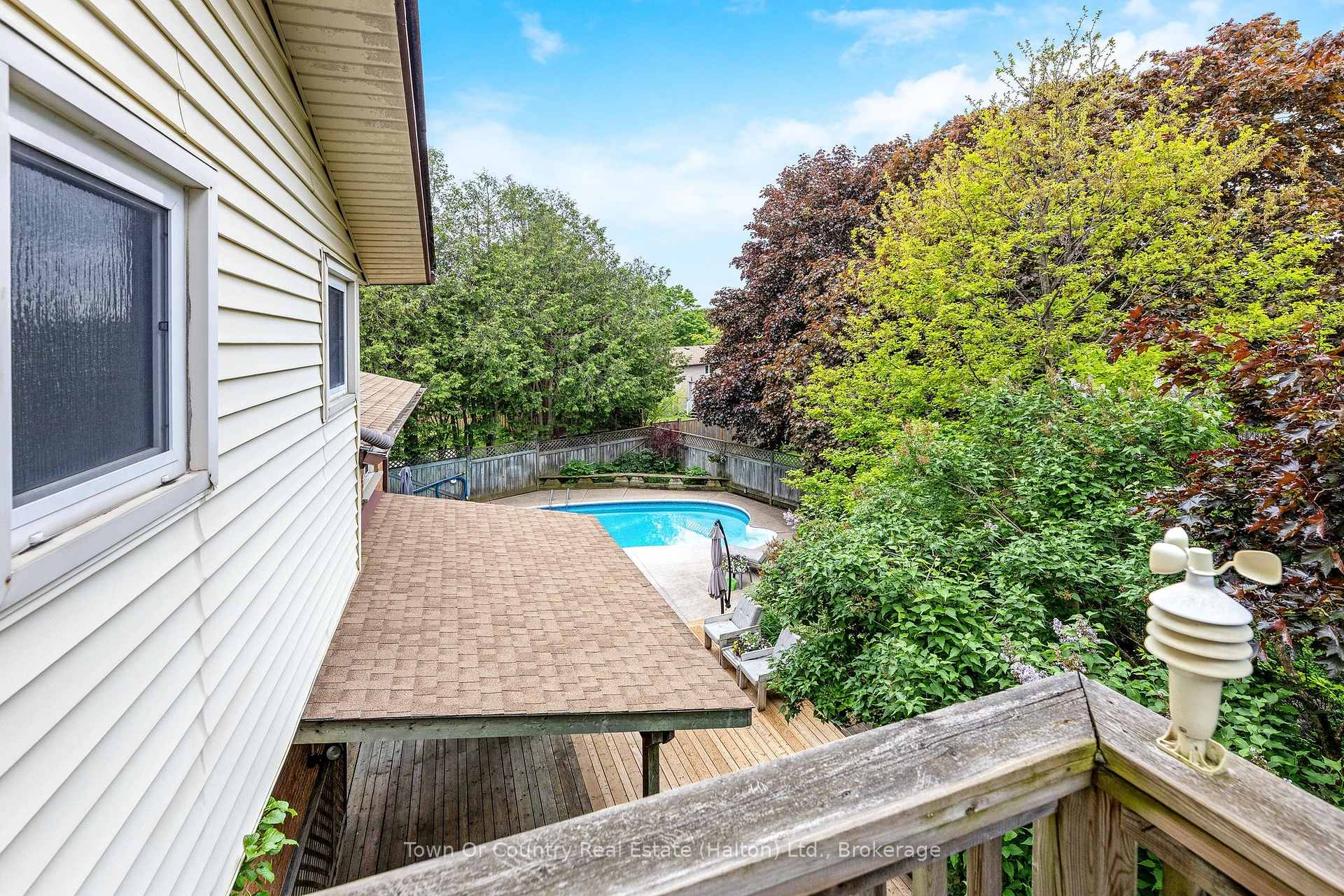 Photo 18 of 370 Roselawn Place, Waterloo — HOMEH