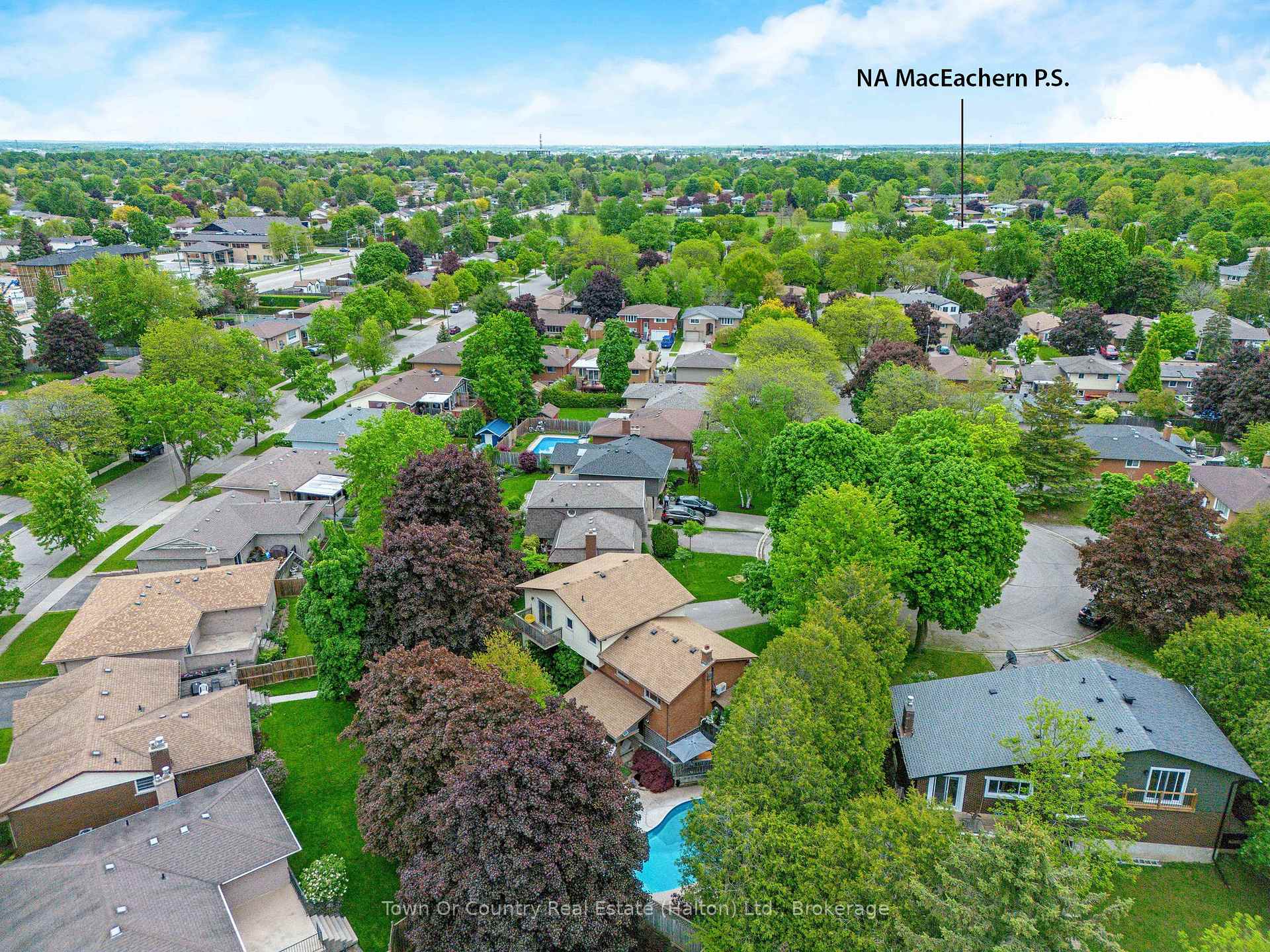 Photo 43 of 370 Roselawn Place, Waterloo — HOMEH