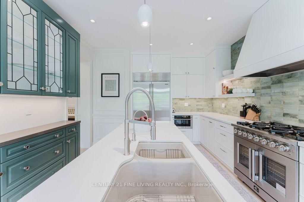 Photo 12 of 96 Wolf Creek Crescent, Vaughan, Patterson — HOMEH