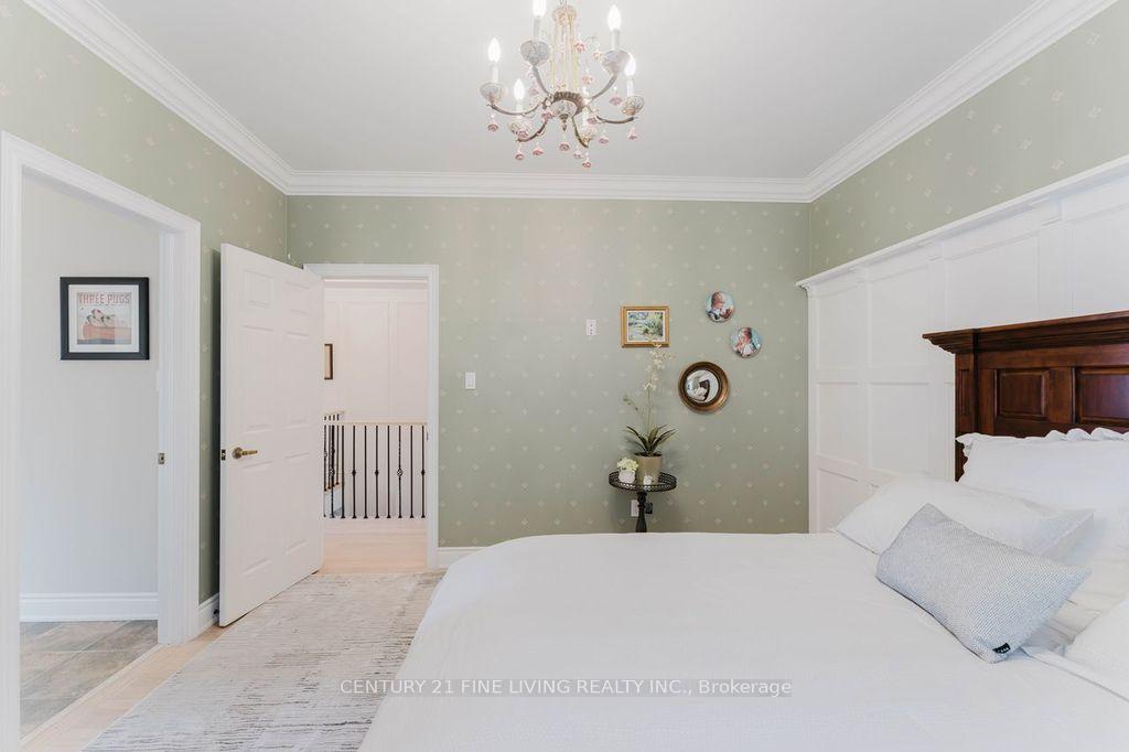 Photo 26 of 96 Wolf Creek Crescent, Vaughan, Patterson — HOMEH
