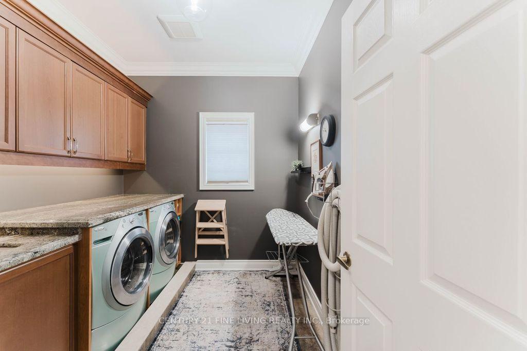 Photo 30 of 96 Wolf Creek Crescent, Vaughan, Patterson — HOMEH