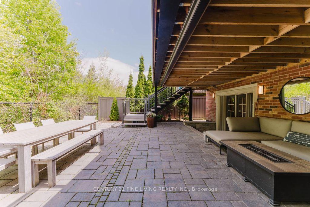 Photo 47 of 96 Wolf Creek Crescent, Vaughan, Patterson — HOMEH