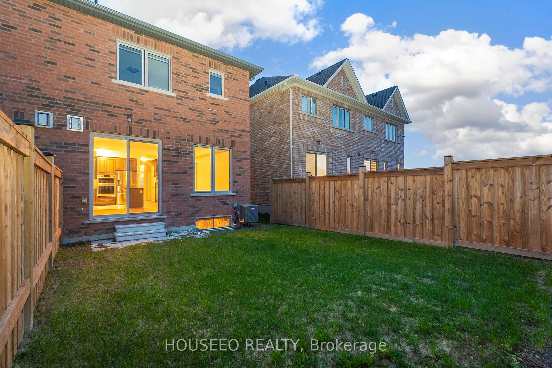 Photo 40 of 84 Littlewood Drive, Whitby, Rural Whitby — HOMEH