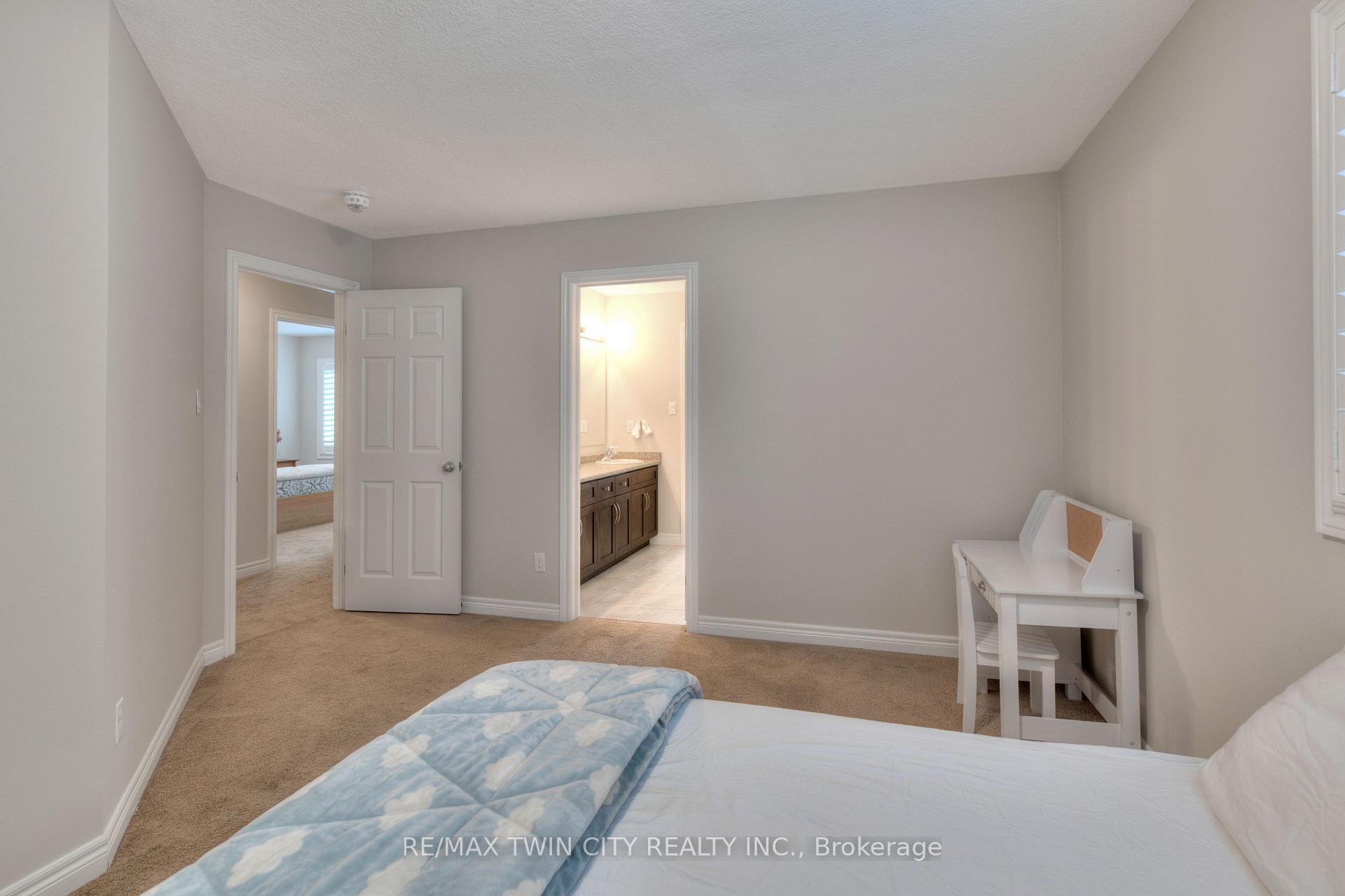 Photo 37 of 435 Rideau River Street, Waterloo — HOMEH