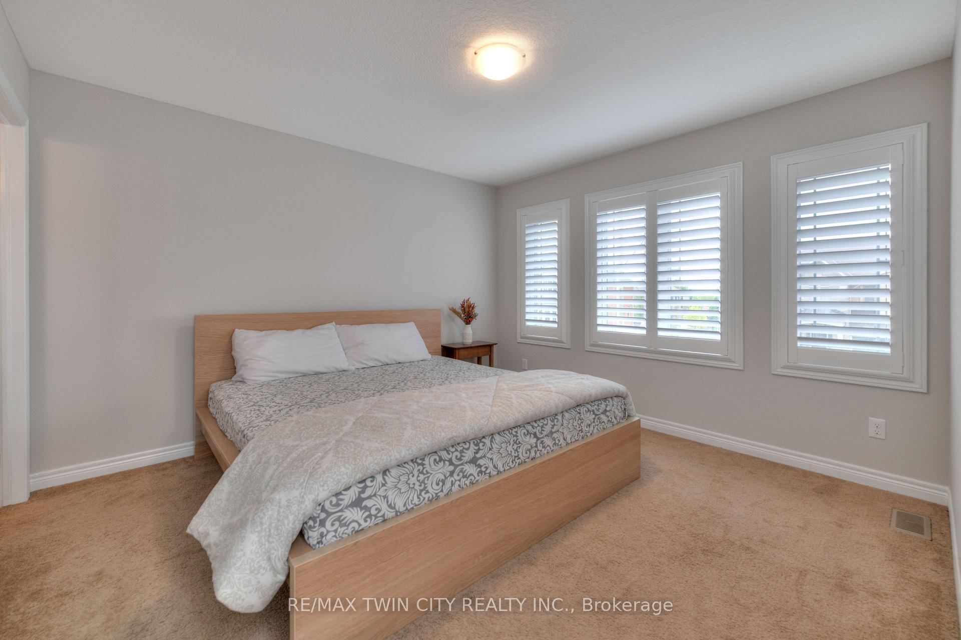 Photo 42 of 435 Rideau River Street, Waterloo — HOMEH