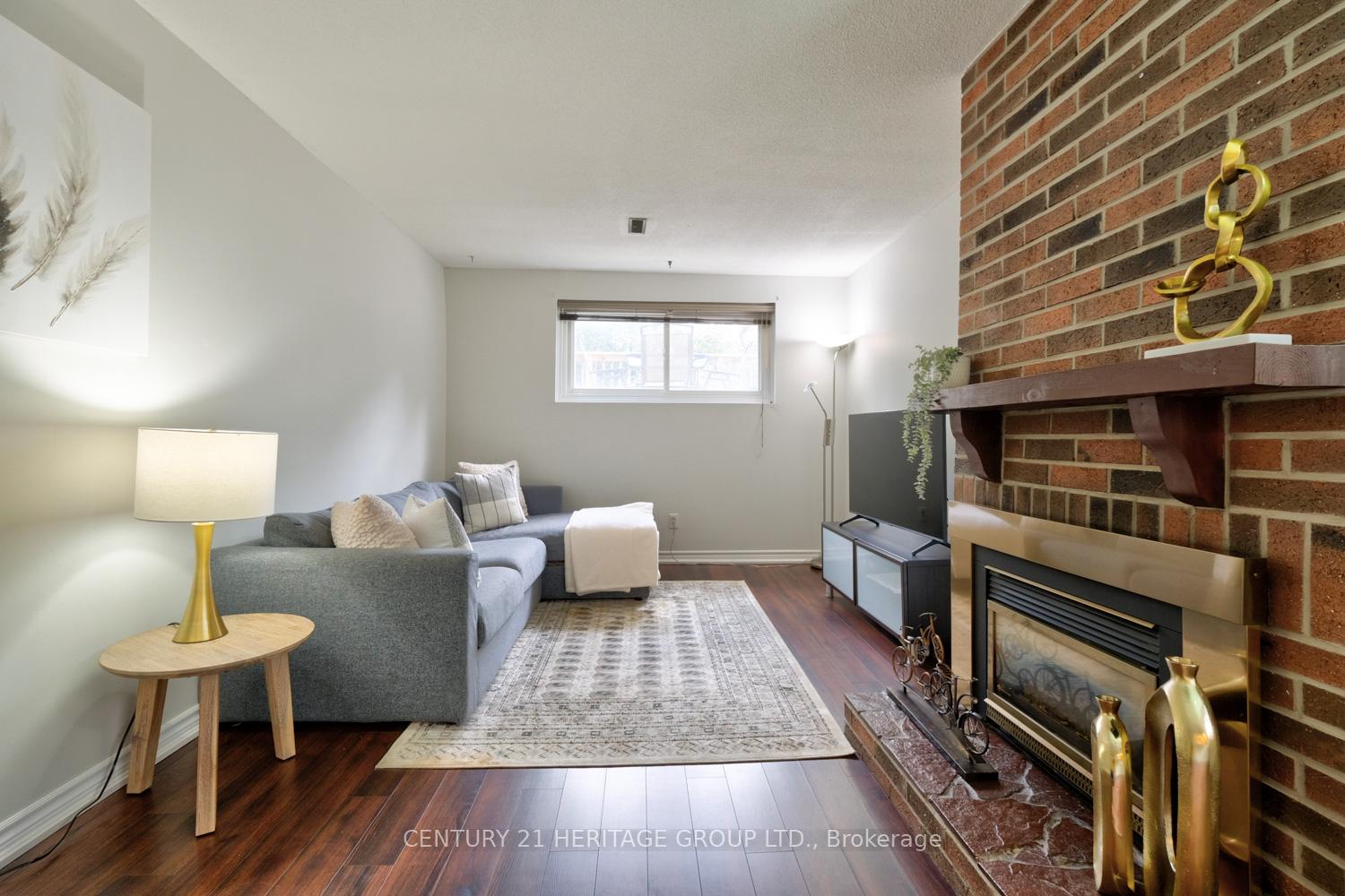 Photo 25 of 169 Spruce Street, Aurora, Aurora Village — HOMEH