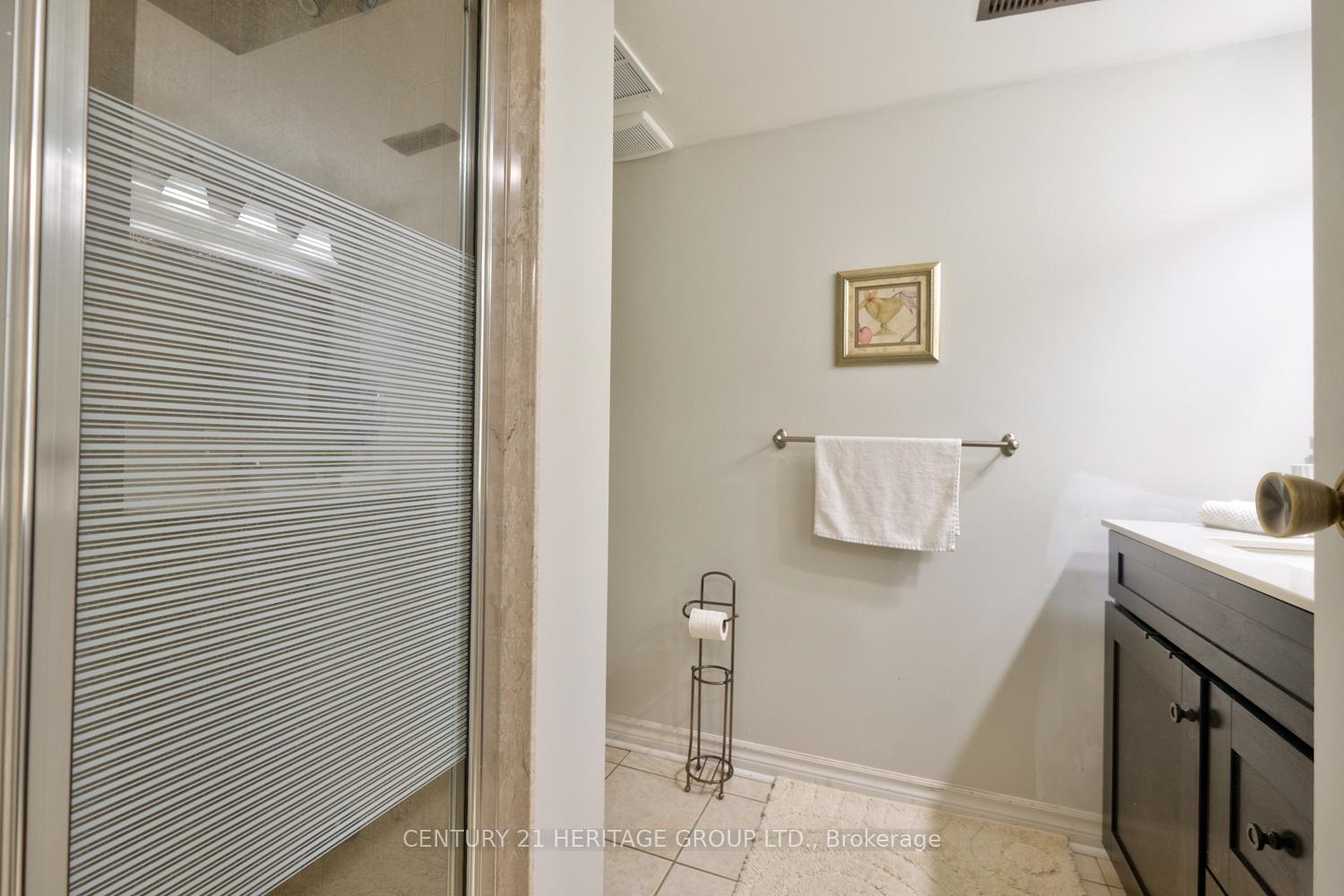 Photo 16 of 169 Spruce Street, Aurora, Aurora Village — HOMEH