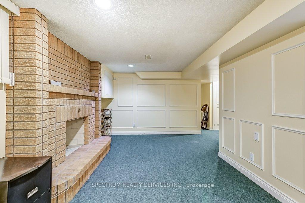 Photo 14 of 119 Silver Arrow Crescent, Vaughan, Maple — HOMEH